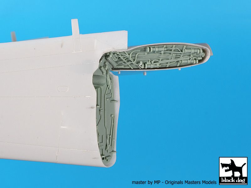 Blackdog BDOA48176 1:48 Grumman E-2C Hawkeye folding wings