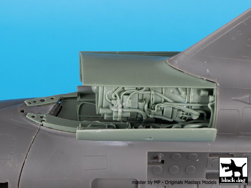 Blackdog BDOA48182 1:48 Blackburn Buccaneer left engine