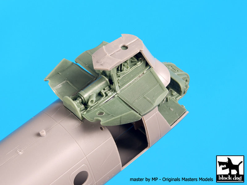 Blackdog BDOA72067 1:72 Boeing CH-46D Sea Knight Front engine + cockpit