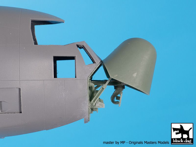 Blackdog BDOA72114 1:72 Lockheed C-130H Hercules radar+front door