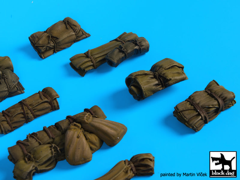 Blackdog BDT35143 1:35 Tentage+bedrolls N deg 3 accessories set