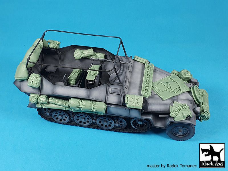 Blackdog BDT35239 1:35 Sd.Kfz.251 accessories set [German Sd.Kfz.251/1]