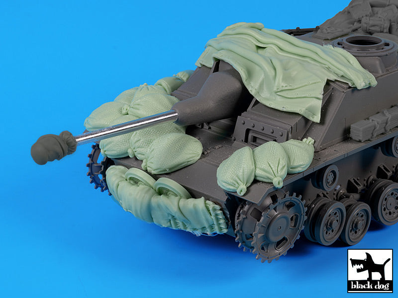 Blackdog BDT35273 1:35 Sturmgeschutz/StuG.III Ausf.G front protection, canvas