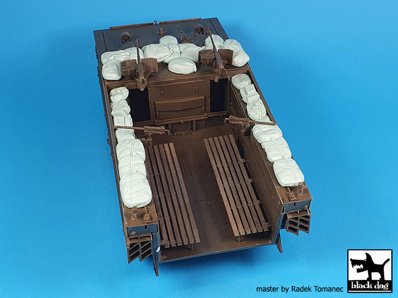 Blackdog BDT35298 1:35 LVT-4 Water Buffalo accessories set N deg 2