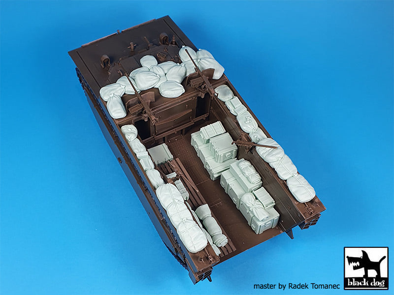 Blackdog BDT35299 1:35 LVT-4 Water Buffalo accessories set big set
