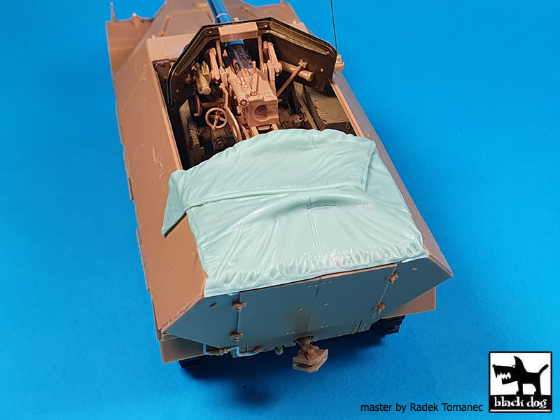 Blackdog BDT35309 1:35 Sd.Kfz.251/22 Ausf.D canvas