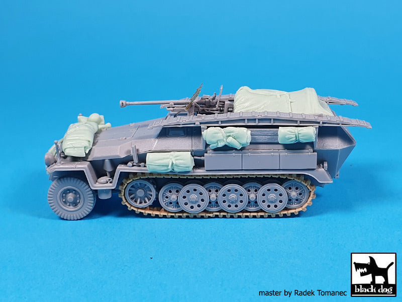Blackdog BDT72173 1:72 Sd.Kfz.251/7 Ausf.C accessories set