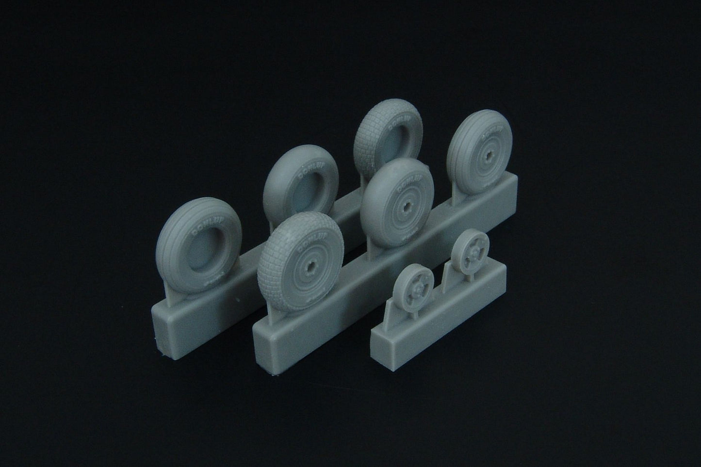 Brengun BRL48096 1:48 Supermarine Spitfire 3 spoke wheels set