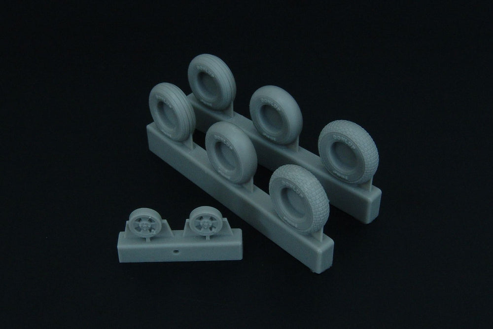 Brengun BRL48097 1:48 Supermarine Spitfire 4 spoke wheels set