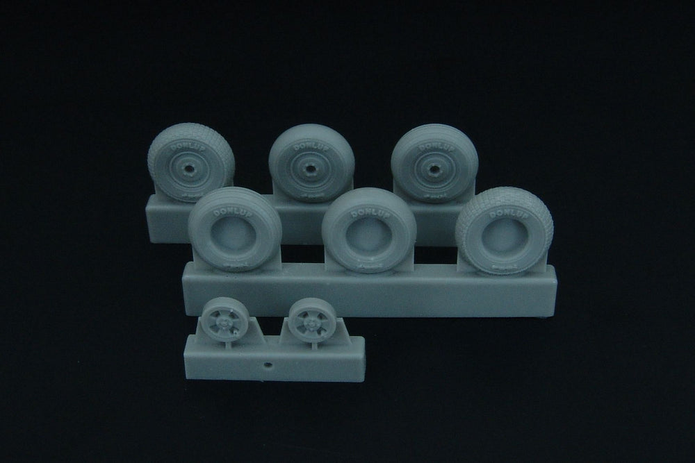 Brengun BRL48097 1:48 Supermarine Spitfire 4 spoke wheels set