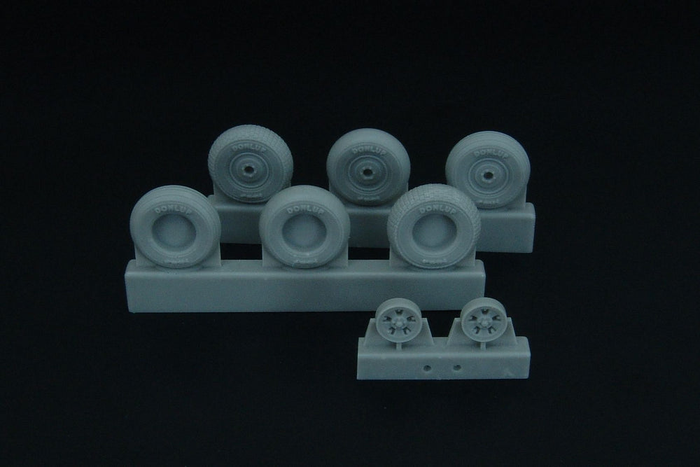 Brengun BRL48098 1:48 Supermarine Spitfire 5 spoke wheels set