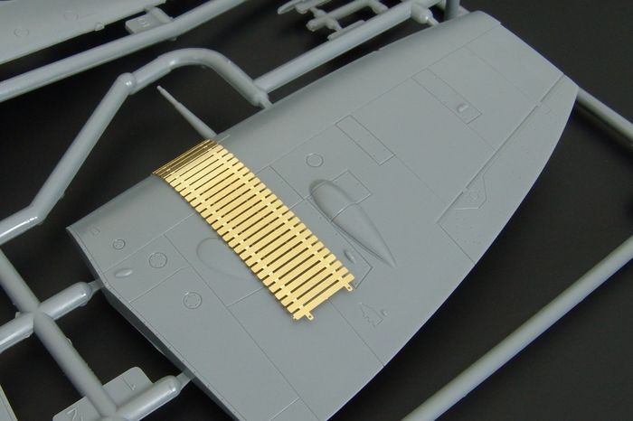 Brengun BRL72035 1:72 RAF Fighter wing safety walkboards