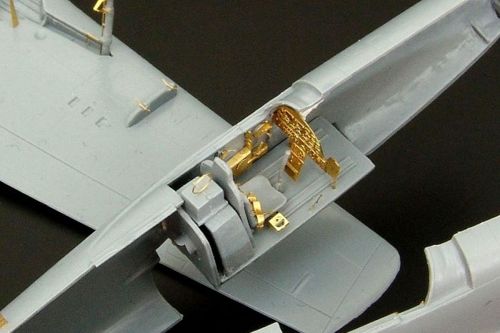 Brengun BRL72069 1:72 North-American P-51H Mustang -- PE parts