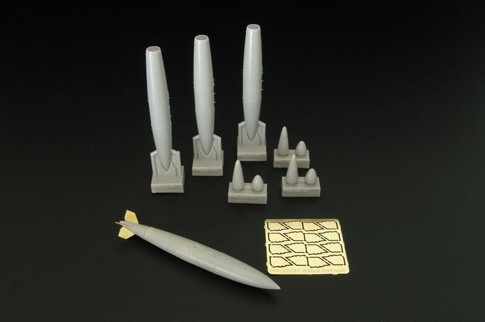 Brengun BRL72161 1:72 US 300 gallon Fuel tanks