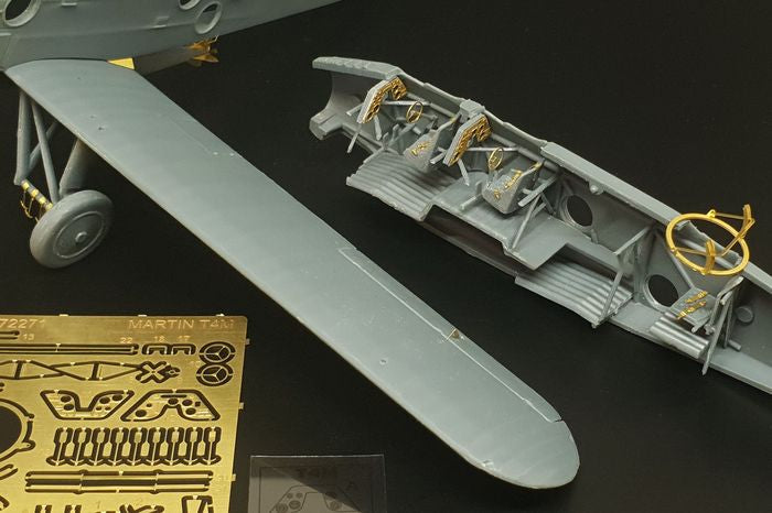 Brengun BRL72271 1:72 Martin T4M wheel/float