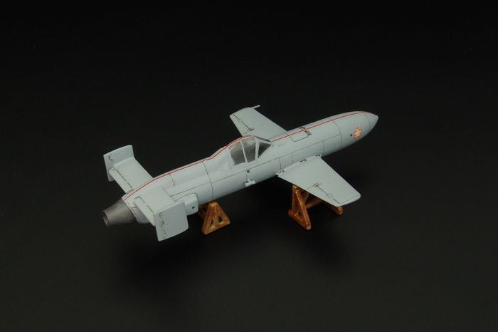 Brengun BRP72034 1:72 Yokosuka MXY-7 Ohka model 22 plastic injection kit
