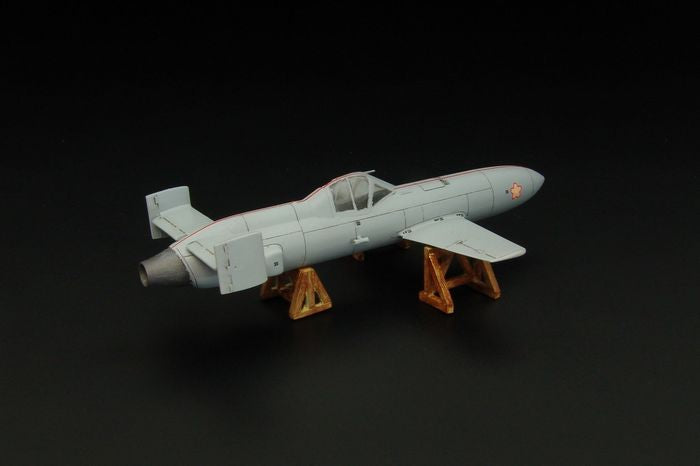 Brengun BRP72034 1:72 Yokosuka MXY-7 Ohka model 22 plastic injection kit