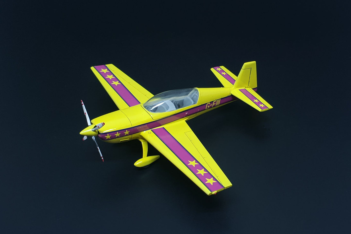 Brengun BRP72043 1:72 Extra EA-300 with 4 blade propeller