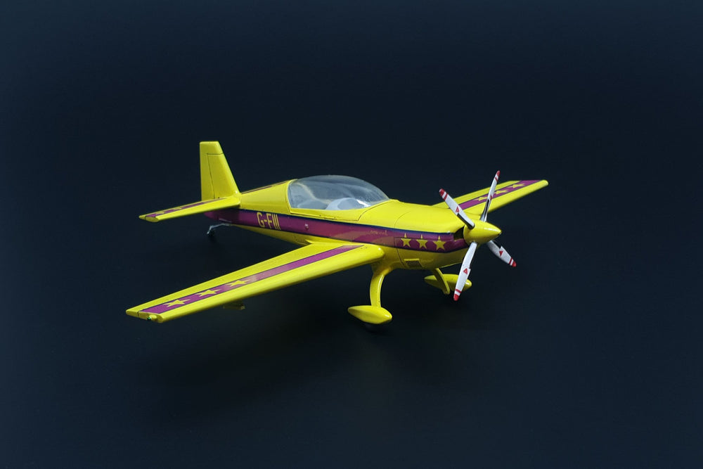 Brengun BRP72043 1:72 Extra EA-300 with 4 blade propeller