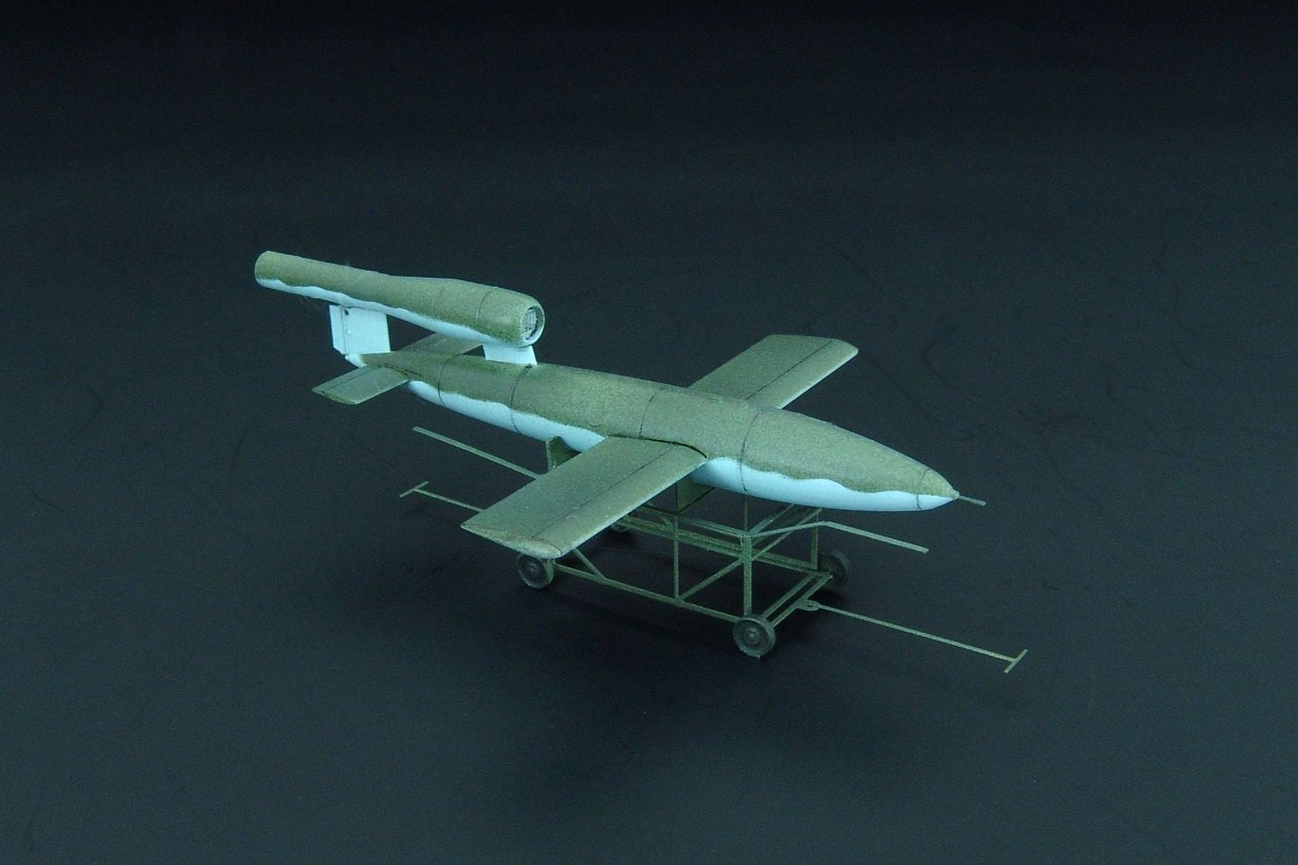 Brengun BRS144037 1:144 Fieseler Fi-103 / V-1 flying bomb