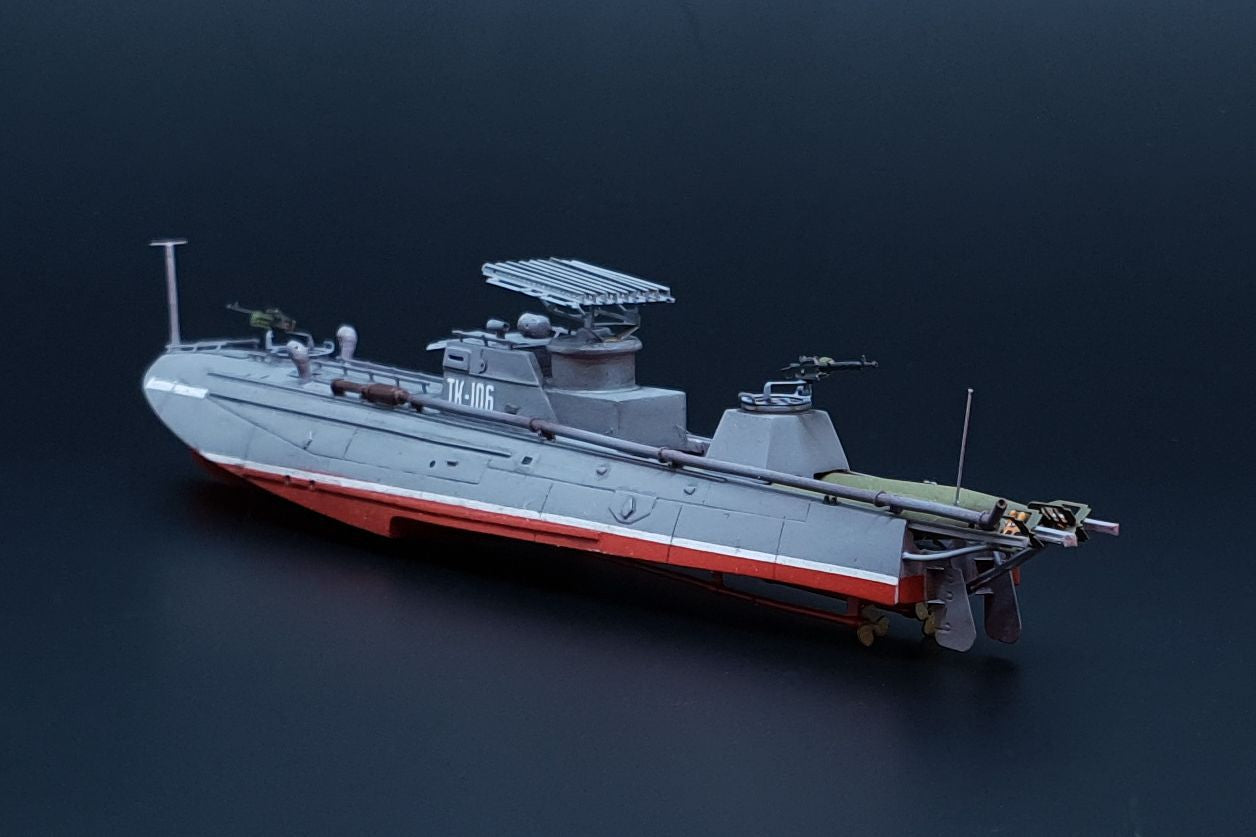 Brengun BRS144051 1:144 Tupolev G-5 Soviet Torpedo Boat Kit