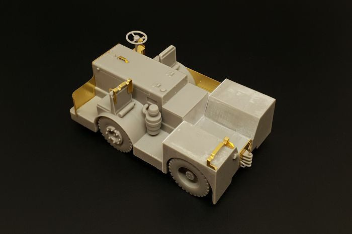 Brengun BRS48013 1:48 UK Tugmaster deck tractor