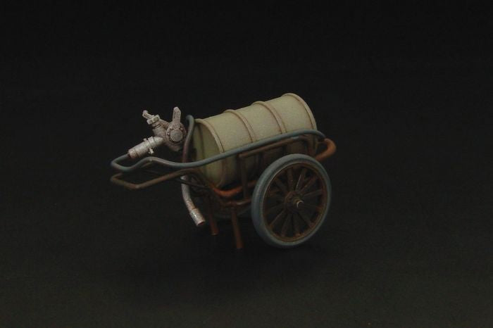 Brengun BRS72012 1:72 Japanese refueling cart