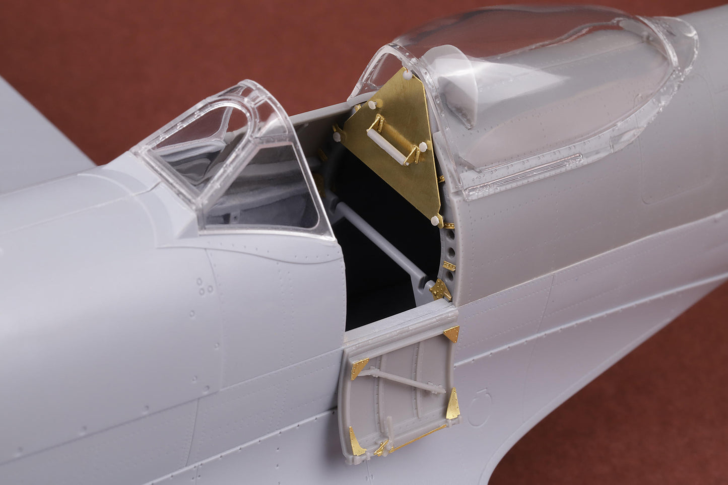 Attittude Aviation BUC-24002 1:24 Spitfire Mk.XVIe Resin Conversion Kit
