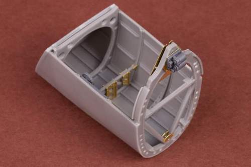 Attitude BUC-24018 1:24 Spitfire/Seafire Cockpit Structures