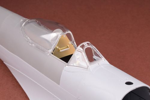 Attitude BUC-24023 1:24 Spitfire/Seafire Fuselage Conversion