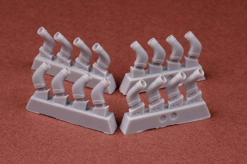 Attittude Aviation BUC-24033 1:24 Supermarine Spitfire round round stacks