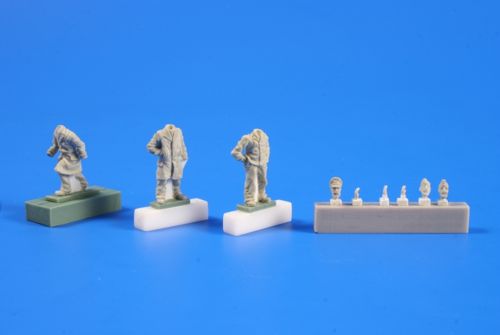 CMK CMF72249 1:72 U-Boot U-IXC Crew Returning Figure Set 2