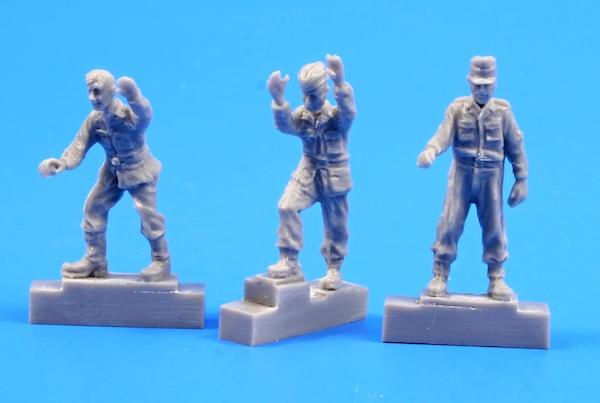 CMK CMF72282 1:72 German A4/V2 Rocket Launch Personnel WWII