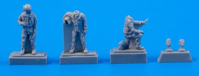 CMK CMF72306 1:72 Two Fouga CM.170 Magister Pilots & a Mechanic