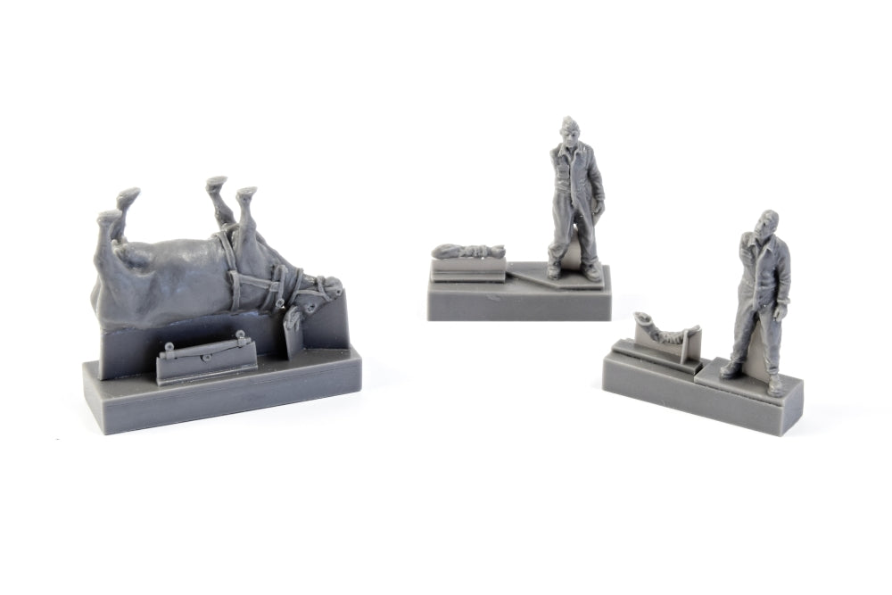 CMK CMF72346 1:72 Towing Ox with 2 Luftwaffe ground crew figures