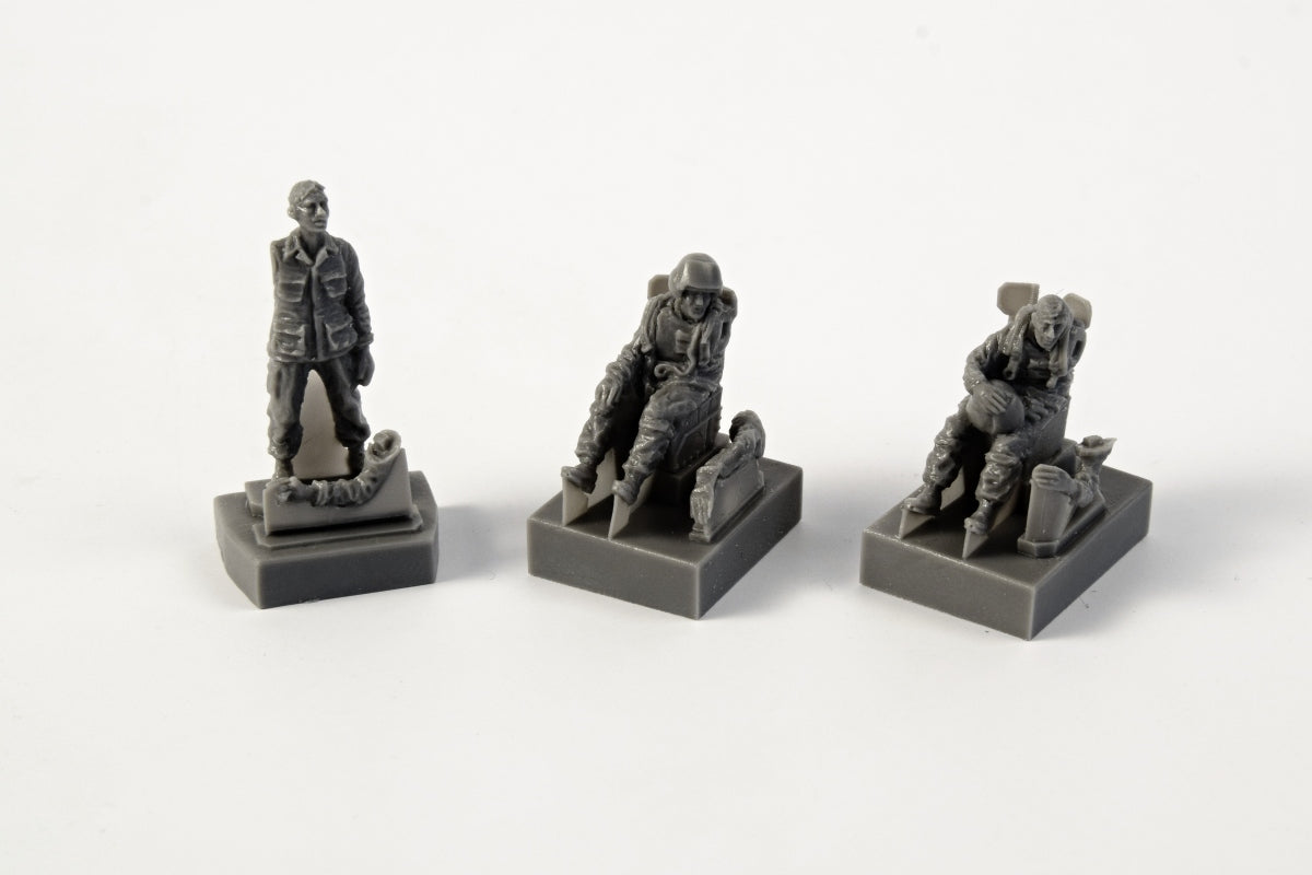 CMK/Czech Master Kits CMF72349 1:72 Bell AH-1 Sitting pilots