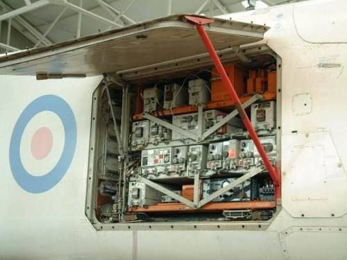 CMK/Czech Master Kits CMK4221 1:48 BAC TSR-2 Electronics bay