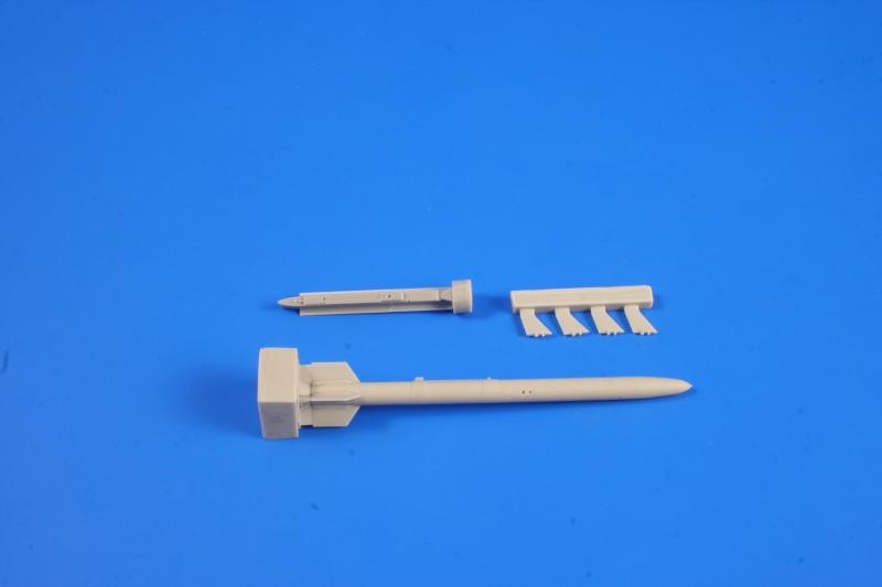CMK CMK4314 1:48 AGM-88 HARM Missile & LAU-118 Launcher Adaptors
