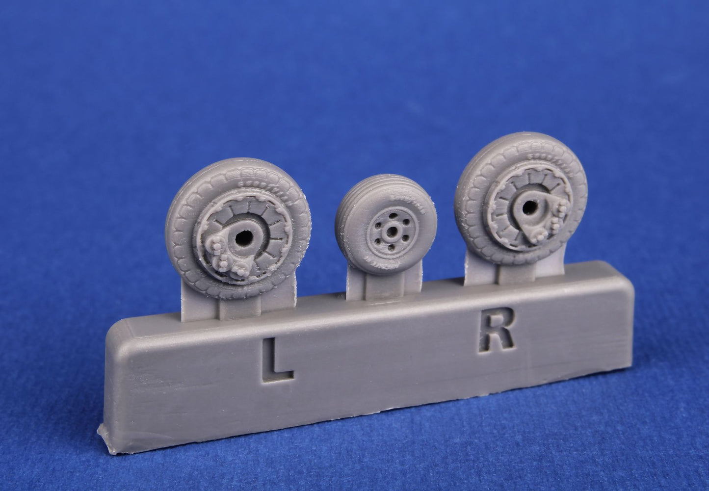 CMK/Czech Master Kits CMK4489 Grumman F9F Panther Wheels Set 1:48