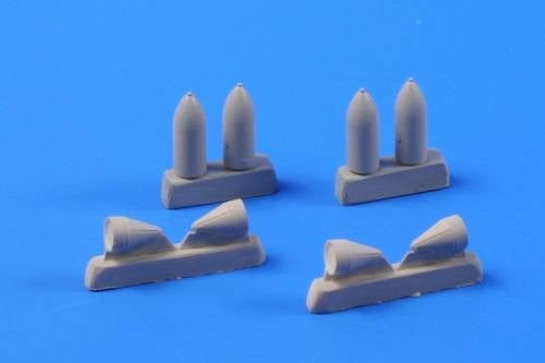 CMK CMK5042 1:32 Imperial Japanese Naval Bombs 50kg (x4)