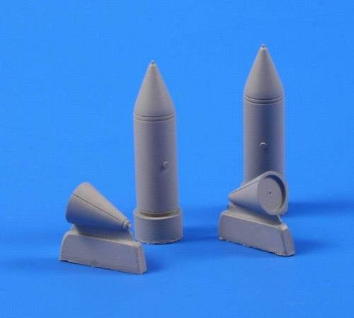 CMK CMK5043 1:32 Japanese Naval Bombs 250kg (x2)