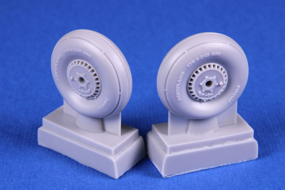 CMK/Czech Master Kits CMK5141 1:32 Fiat CR.42 Main Wheels