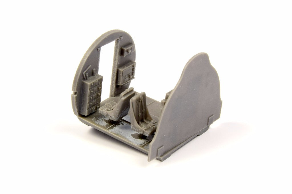CMK CMK7381 1:72 B-17G Flying Fortress Radio Operator Station