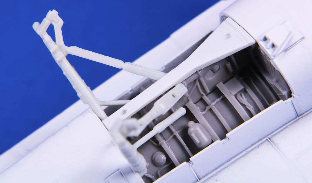 CMK CMK7471 1:72 Lockheed-Martin F-16 MLU Wheel Bays