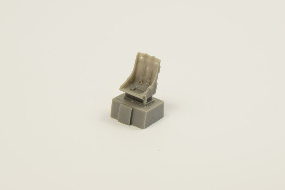 CMK CMQ72300 1:72 Curtiss P-40N-5 to P-40N-40 Seat with Belts