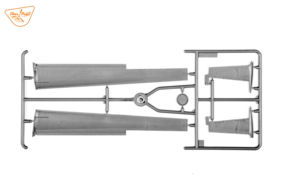 Clear Prop Models CP3502 1:35 TB.2 UAV in Polish service Starter kit