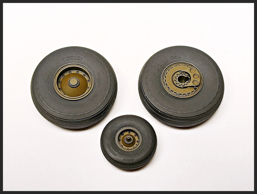 Clear Prop Models CPA35002 1:35 Sikorsky CH-54A "Tarhe" wheel set