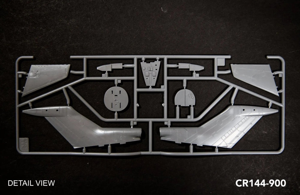 CR Models CR144-900 1:144 Boeing 727-200ADV in Yugoslav Airlines livery