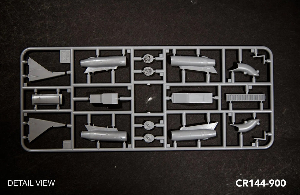 CR Models CR144-900 1:144 Boeing 727-200ADV in Yugoslav Airlines livery