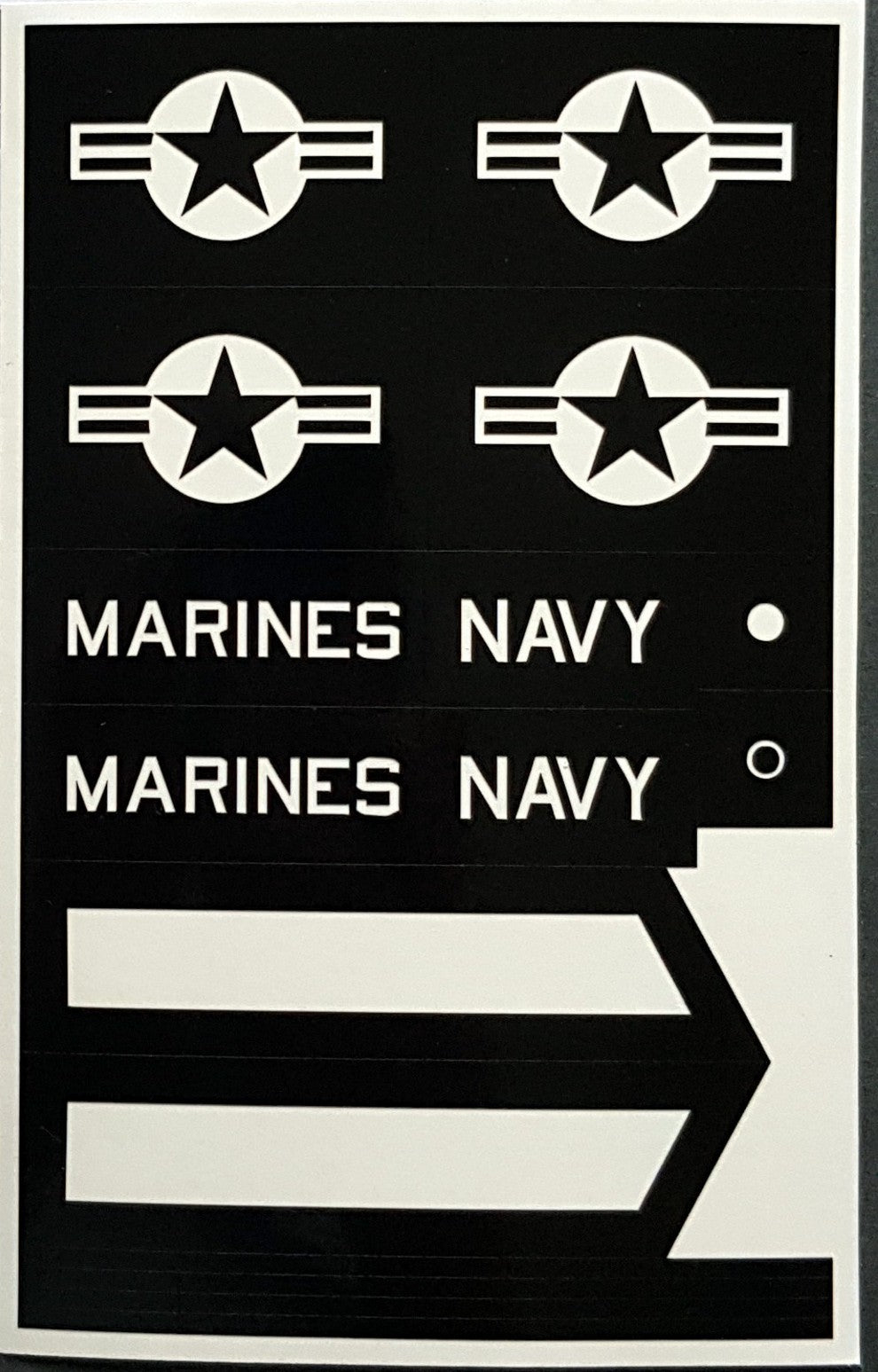 Dead Design Models DDMNM32021 1:32 Douglas A-4 Skyhawk US National Insignias